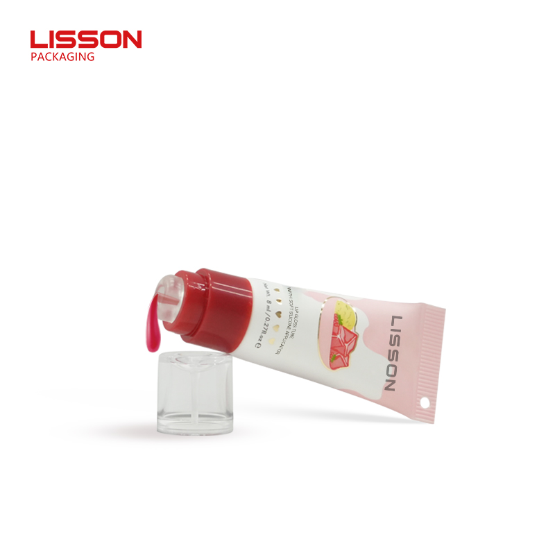 Lip Gloss Tube With Supper Soft Slicone Applicator