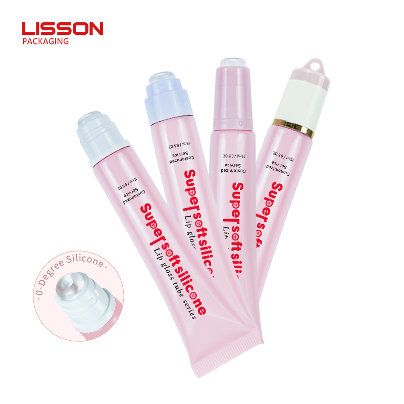 lip gloss tube with silicone applicator
