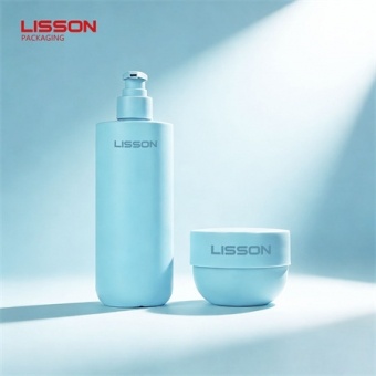 Экологичный набор матовых синих косметических флаконов из полипропилена/полиэтилена