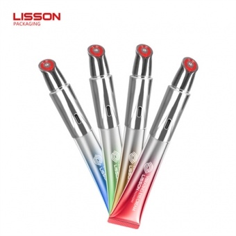 Инновационный электрический вибрирующий тюбик для крема для глаз с металлическим аппликатором.